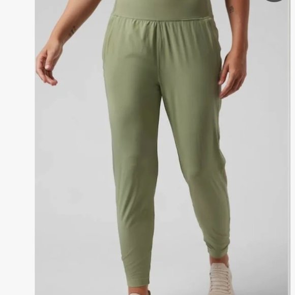 Athleta run with it pant - Picture 3 of 3
